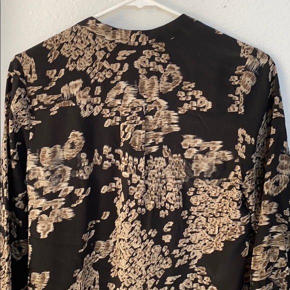 Twelfth Street by Cynthia Vincent Button-Up Shirt - Picture 3 of 7